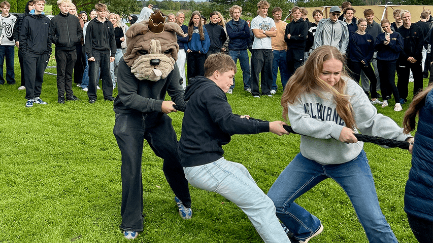 EBS Gümnaasiumi õpilased 